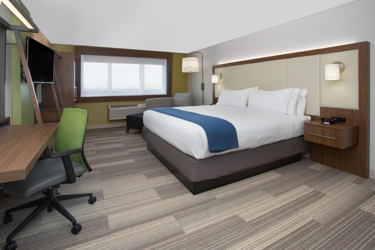 Holiday Inn Express & Suites - Calgary Airport Trail Ne By Ihg Εξωτερικό φωτογραφία